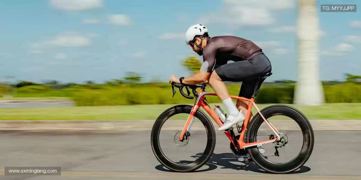 🎯 专业装备,让你的每一次挥拍都精准如冠军!